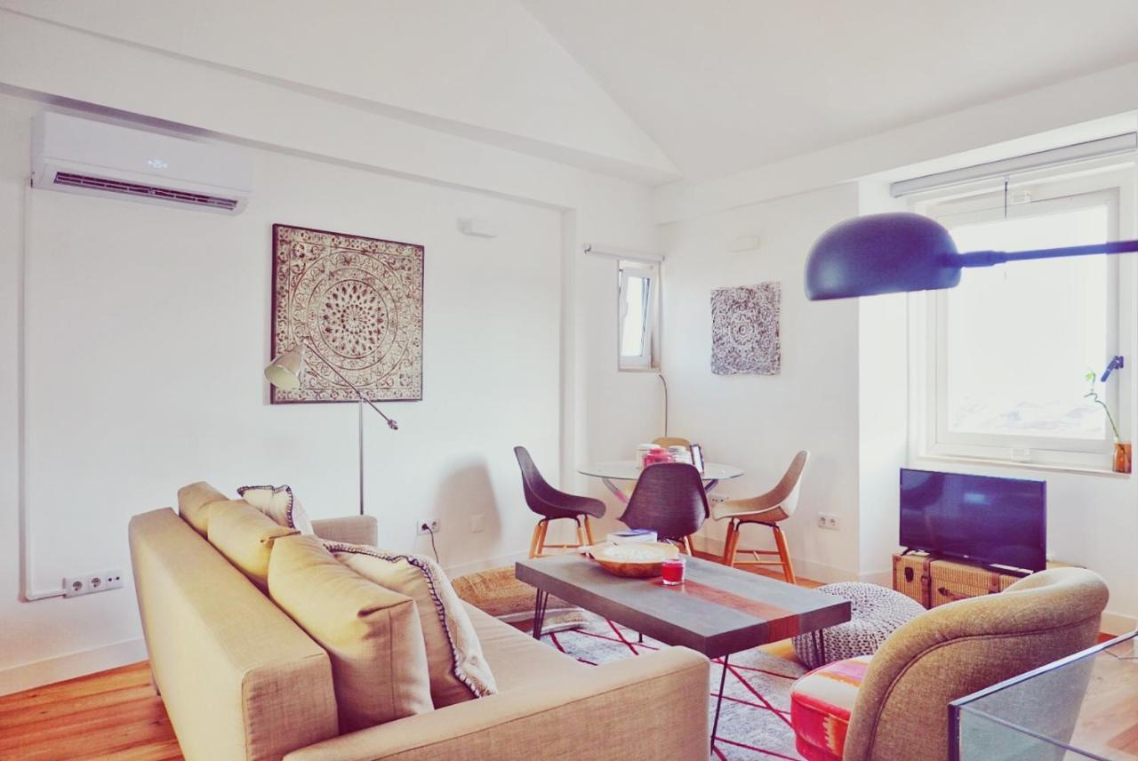 17 View In Downtown Old Apartment Lissabon